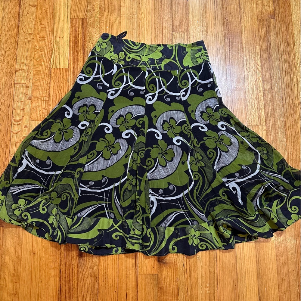 Phase Eight Silk Green women’s skirt Size 10 (#2) - Picture 3 of 9
